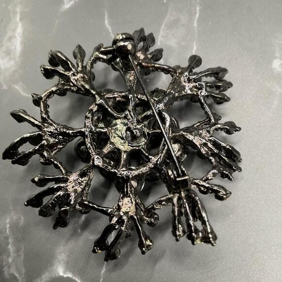 Amber and diamond rhinestone scatter sunburst brooch large vintage black metal - Picture 4 of 4